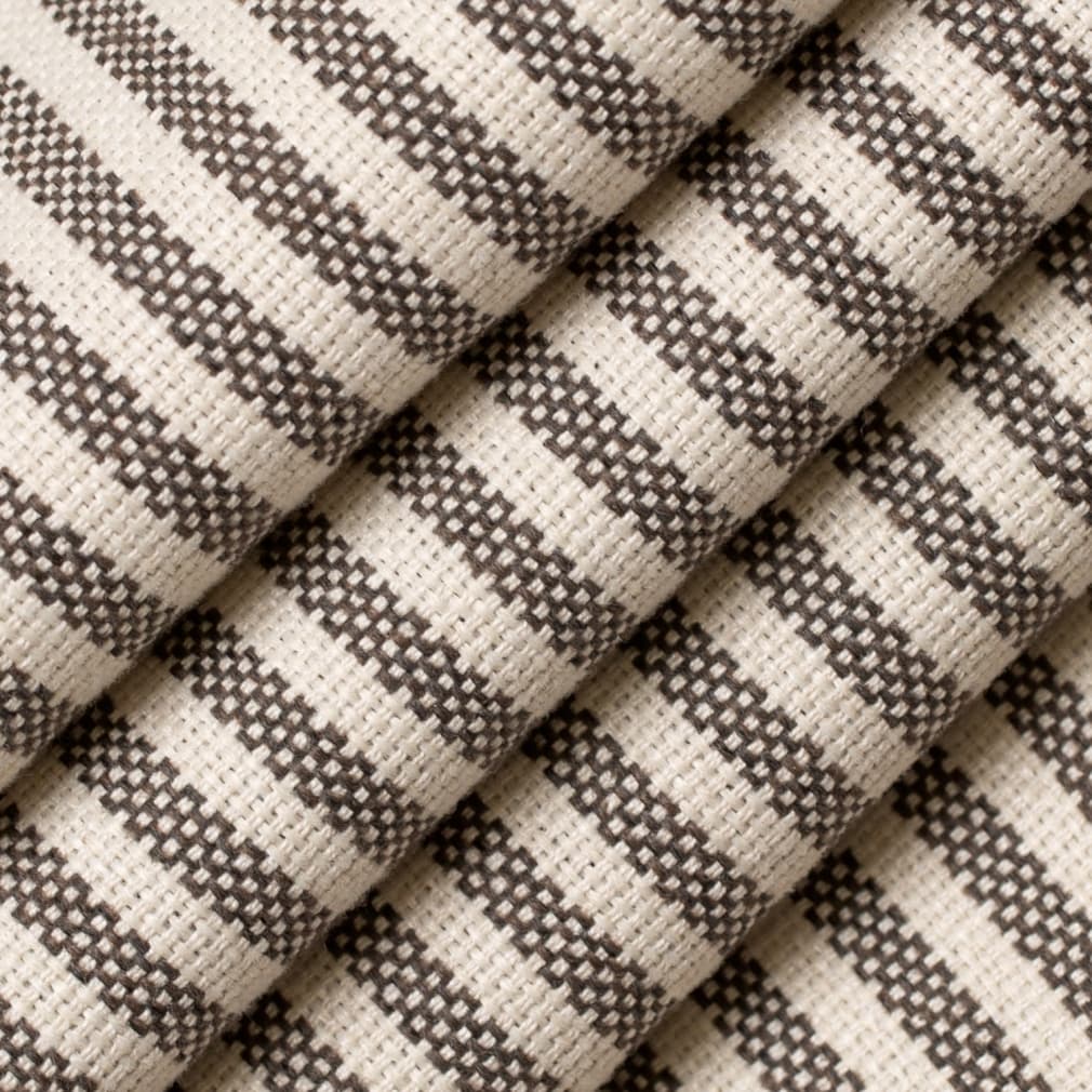 Lino Walnut